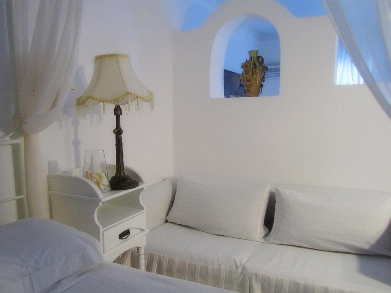 Porto Scoutari Romantic Hotel สกาลา ภายนอก รูปภาพ