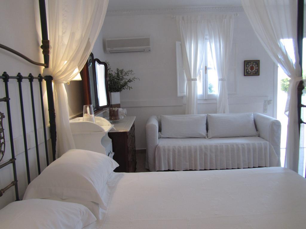 Porto Scoutari Romantic Hotel สกาลา ภายนอก รูปภาพ
